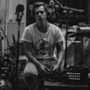 Meet your Posher, Javier